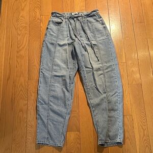 Kensie Women’s High Rise Barrel Light Blue Jeans